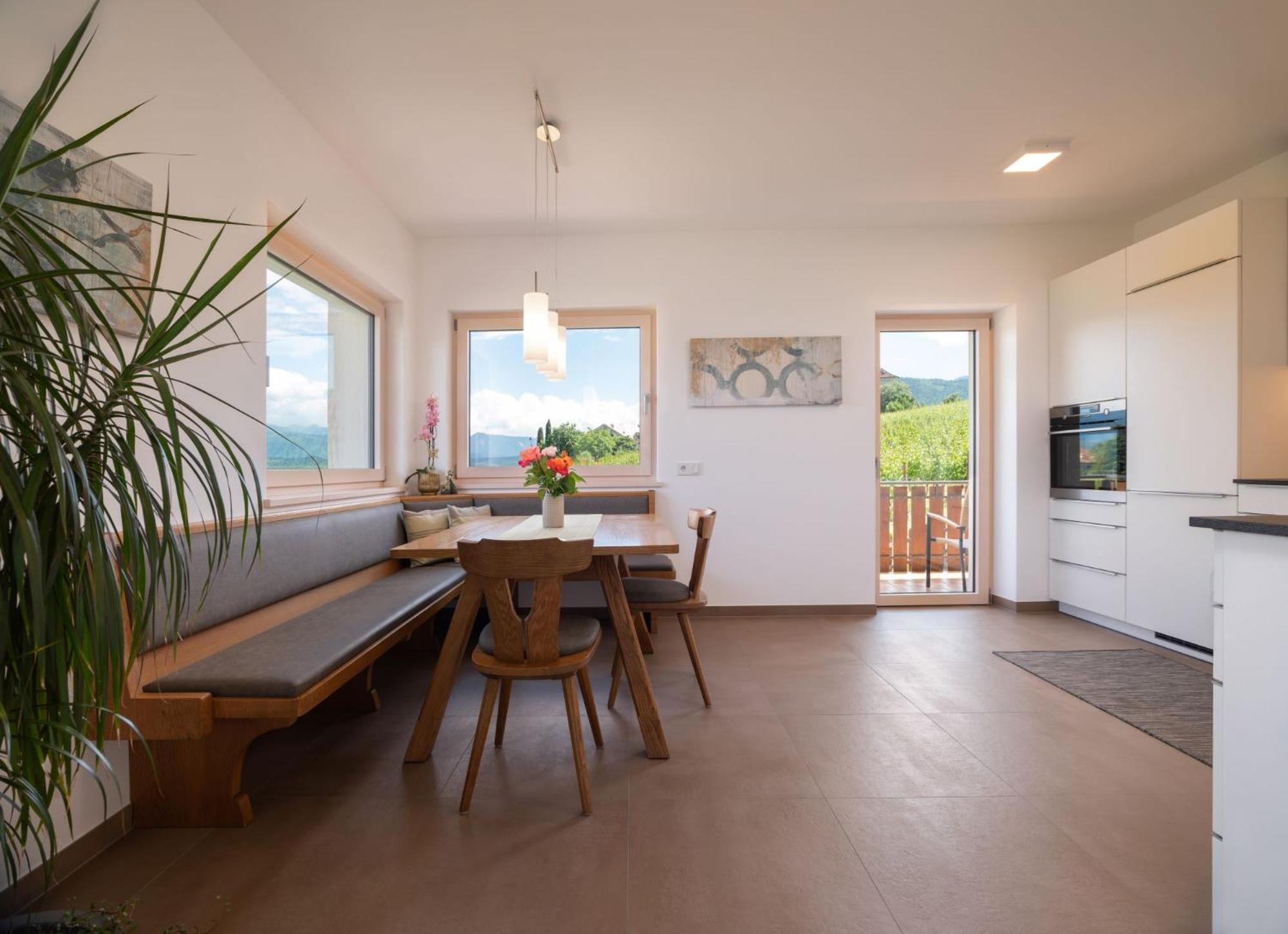 Ferienwohnung Haas Appiano Sulla Strada Del Vino Bagian luar foto